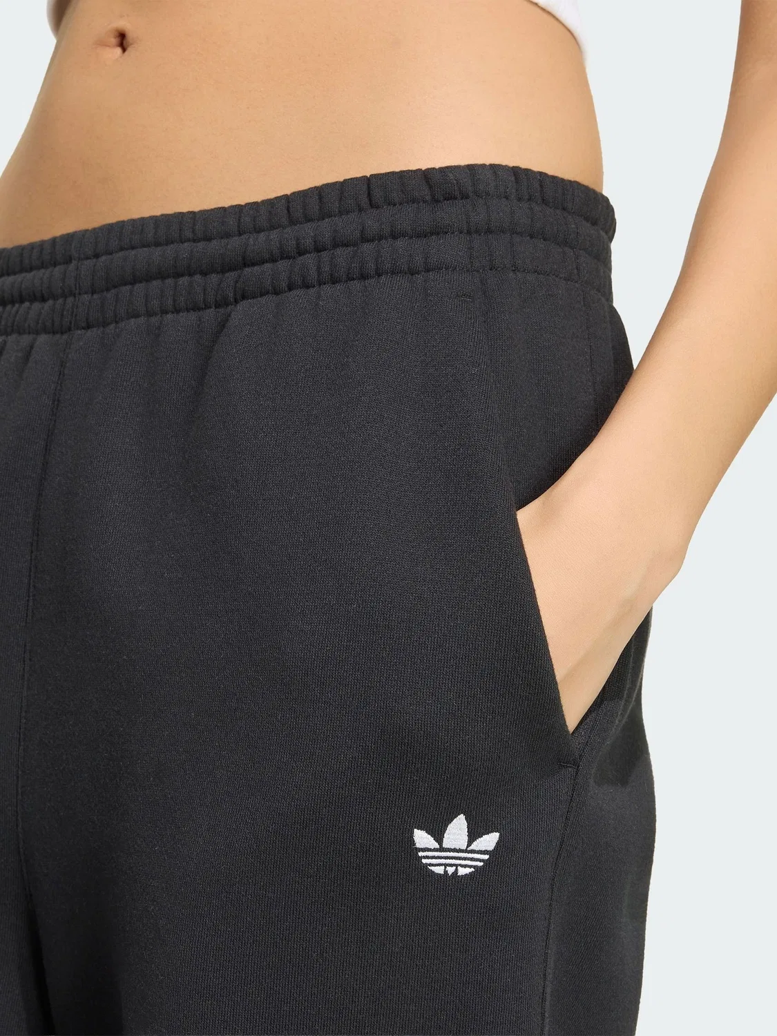 Штаны широкие Essentials Wide Leg, adidas Originals, черный — фото 2