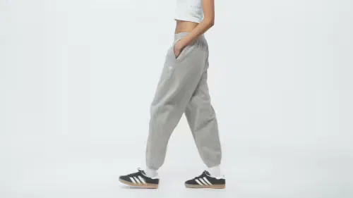 Женские спортивные брюки свободного кроя Essentials Loose Fleece Adidas Originals, серый меланж — фото 2