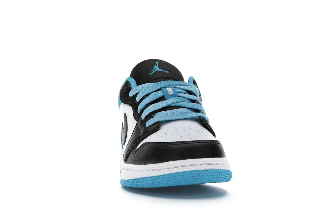 Детские кроссовки Lifestyle с принтом Jordan 1 Low Jordan, Black/Black-Laser Blue-White — фото 2
