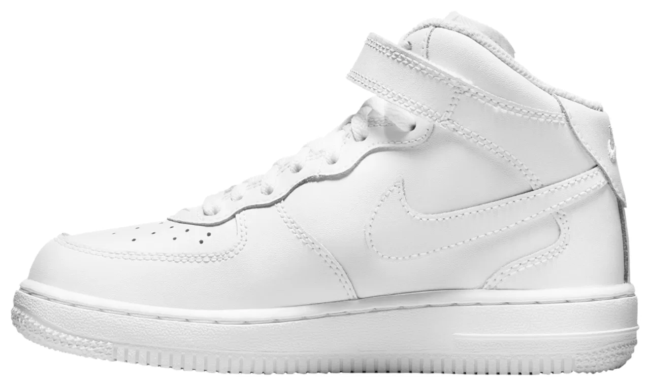 Детские кроссовки для мальчиков с кожаным верхом Nike Air Force 1 Mid LE, White/White/White — фото 2