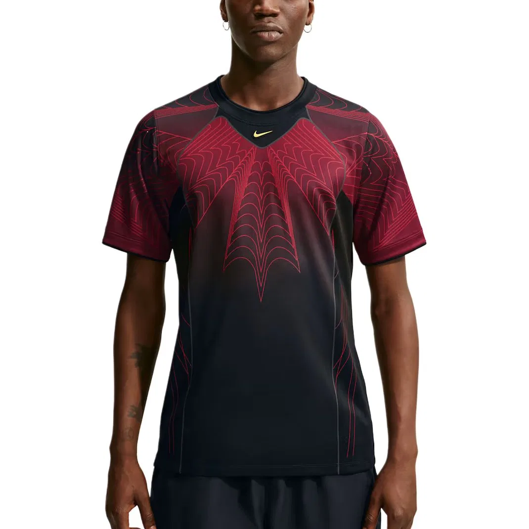 Мужская футболка с круглым вырезом Nike X Nocta, Black/University Red/Sonic Yellow