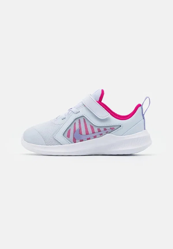 Кроссовки дорожные с дышащим верхом Downshifter 10 Nike Performance, Football Grey/Purple Pulse/Thunder Blue/White, белый/синий/фиолетовый/серый