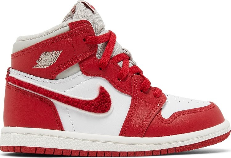 

Кроссовки Air Jordan 1 Retro High OG TD Newstalgia Chenille, красный
