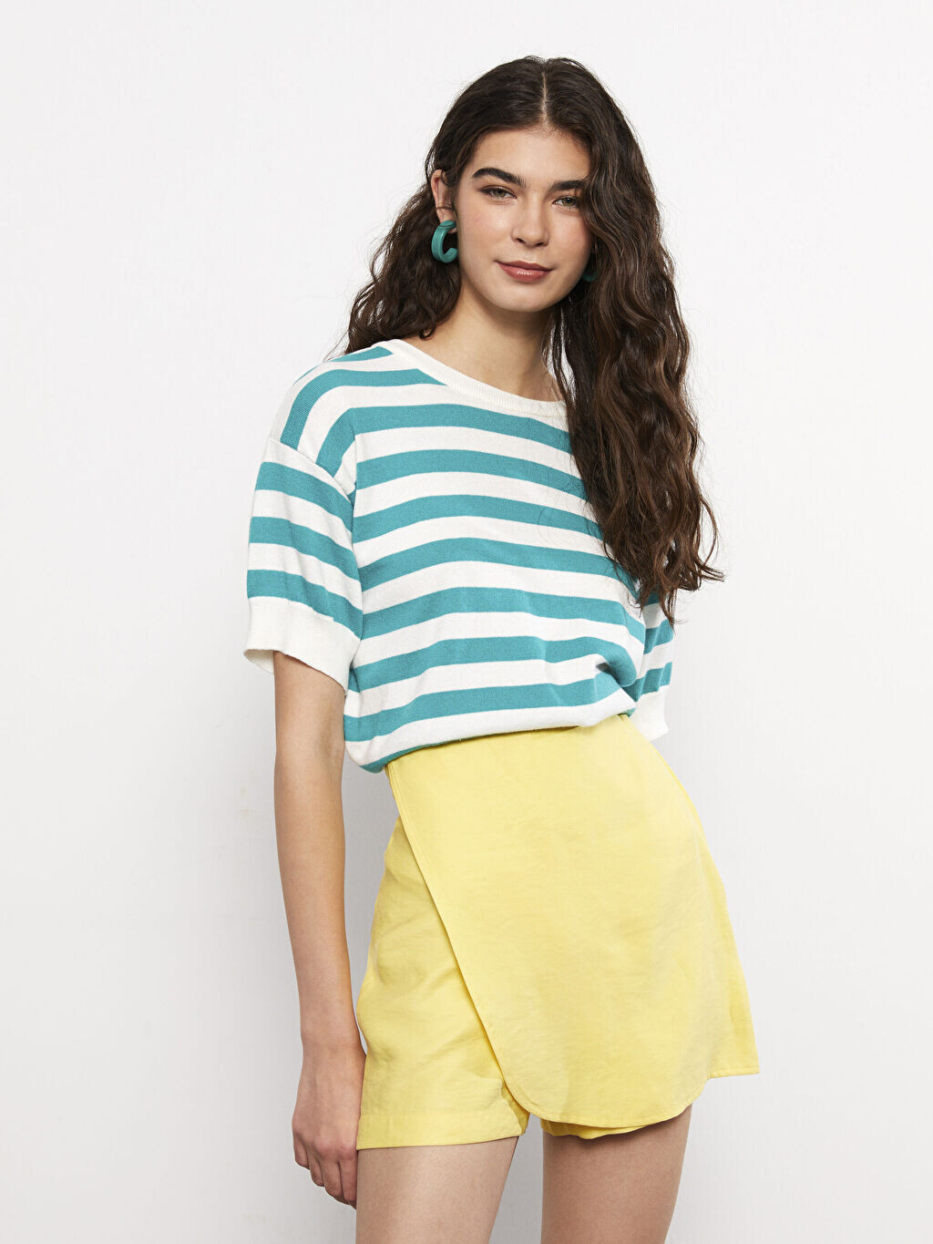 

Прямая женская короткая юбка LCW Casual