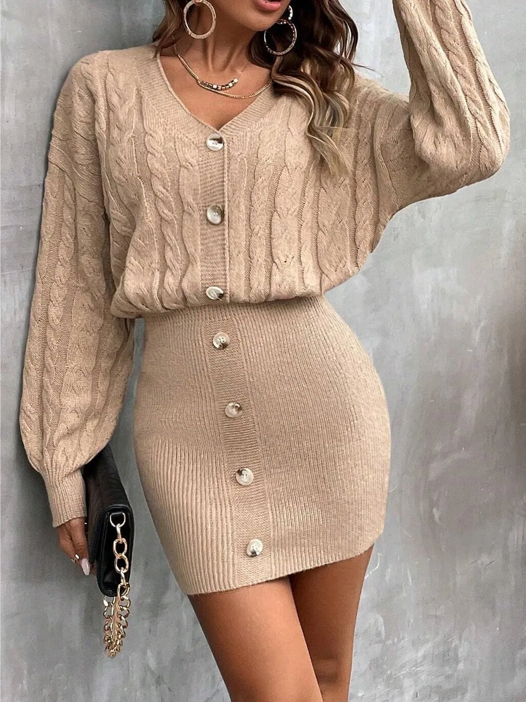 Женское трикотажное платье с V-образным вырезом и пуговицами, Khaki — фото 4