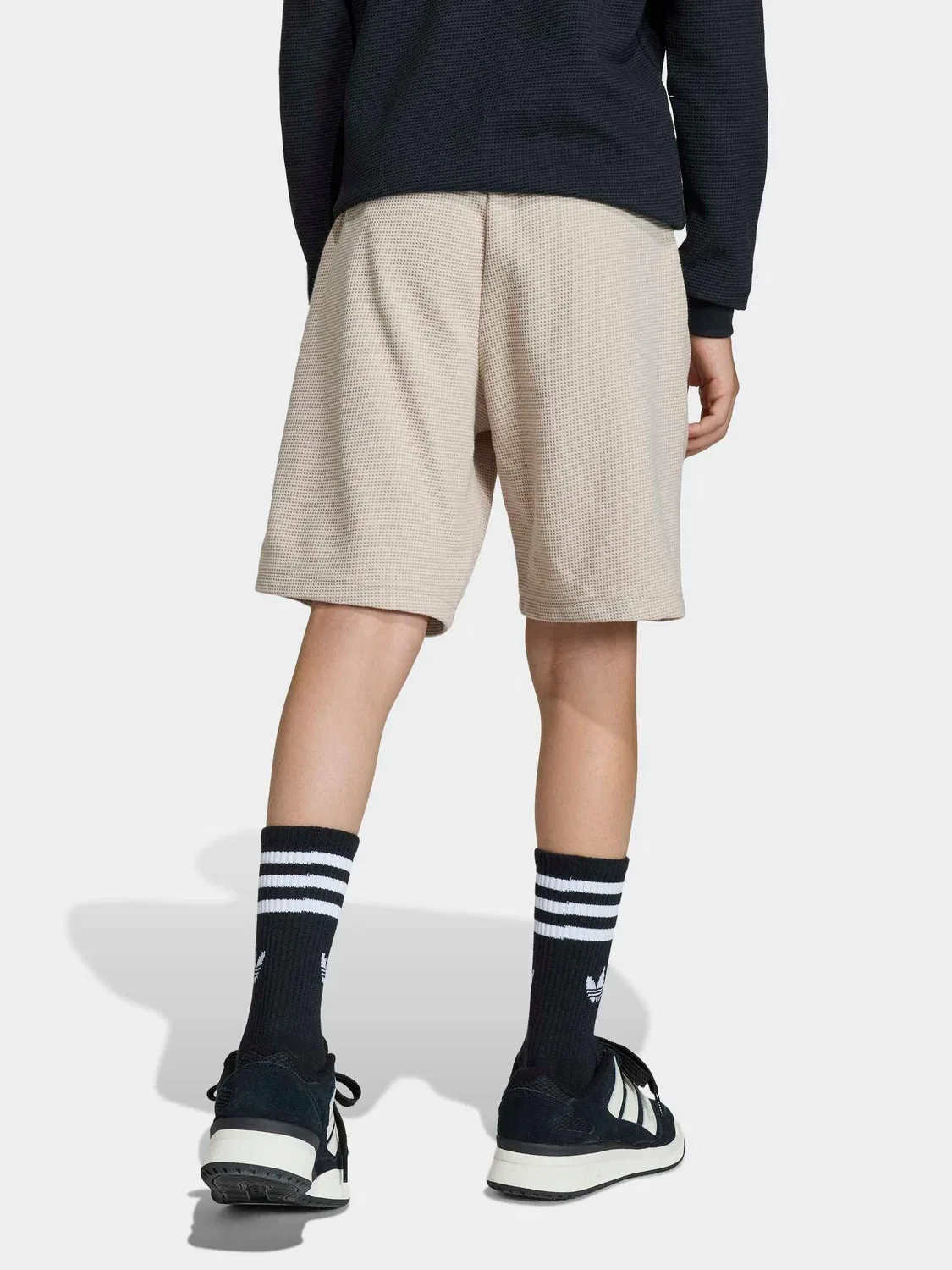 Шорты повседневные Waffle Shorts, adidas Originals, нейтральный — фото 2