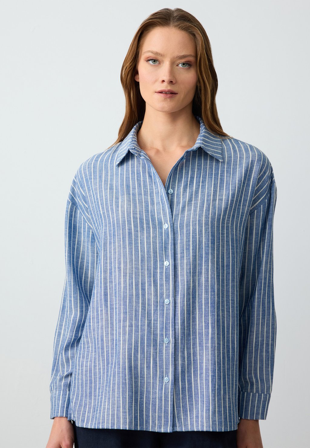 

Блузка на пуговицах LOOSE FIT SHIRT COLLAR Jimmy Key, синий