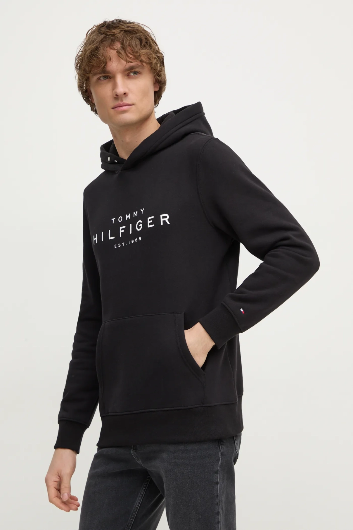 

Толстовка Tommy Hilfiger, черный