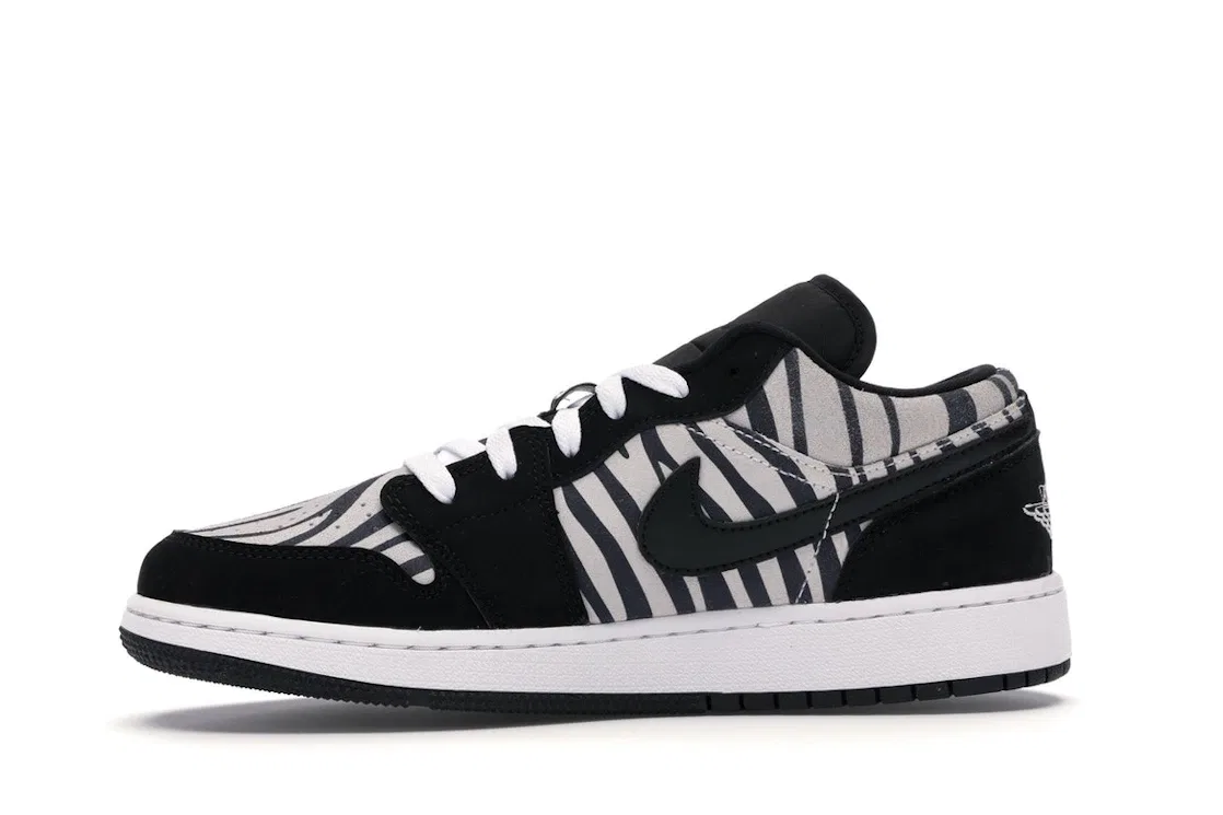 Детские кроссовки с принтом Jordan 1 Low Zebra, Black/White-Sail — фото 3