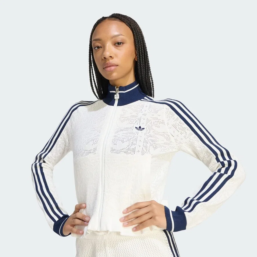 Вязаный кардиган ADIDAS ORIGINALS 'SPORTS CLUB' белого цвета — фото 4
