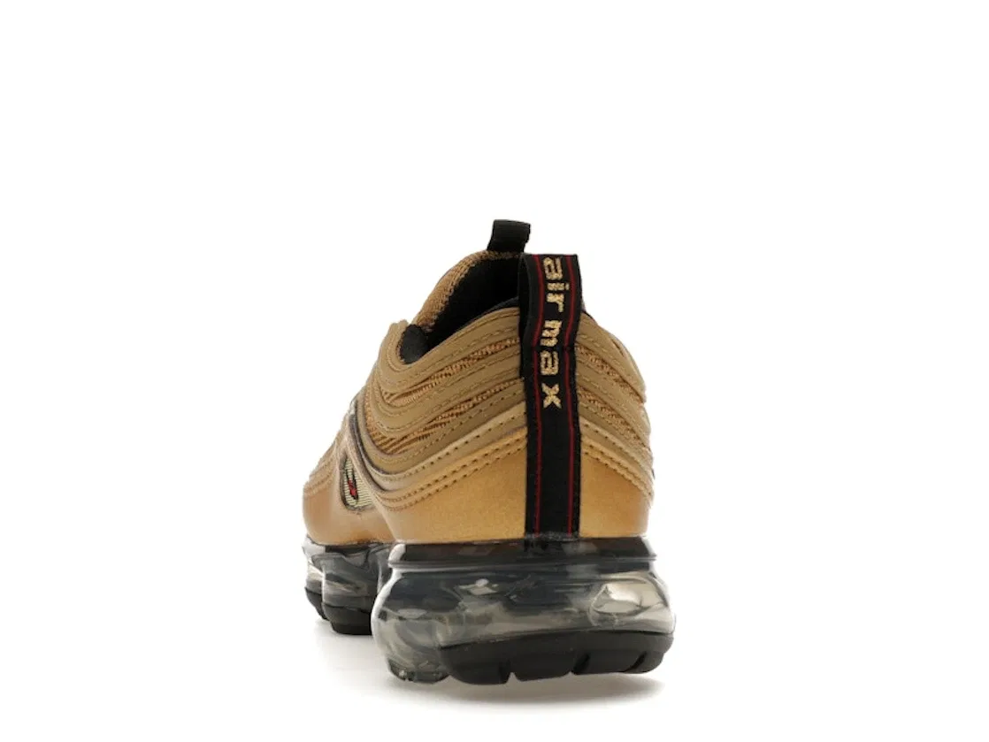 Детские кроссовки гибридные с металлическим верхом Nike Air VaporMax 97 Metallic Gold, Metallic Gold/Varsity Red-Black-White — фото 4