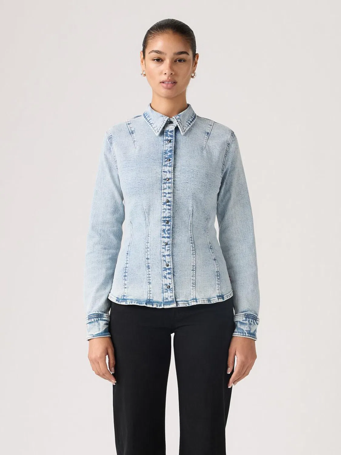 Джинсовая рубашка Levi's Blue Denim, синий деним — фото 2