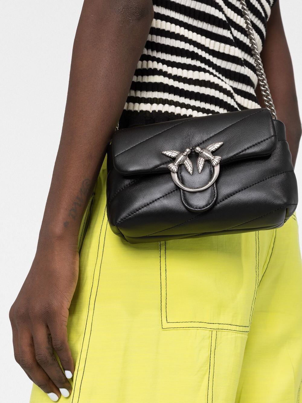 

Женская сумка Pinko, черный