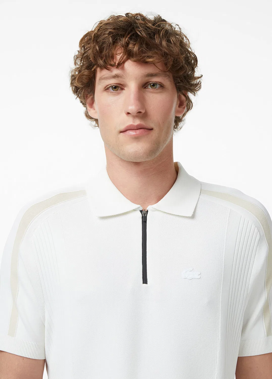 Трикотажное поло Lacoste Classic Fit, кремовый — фото 2