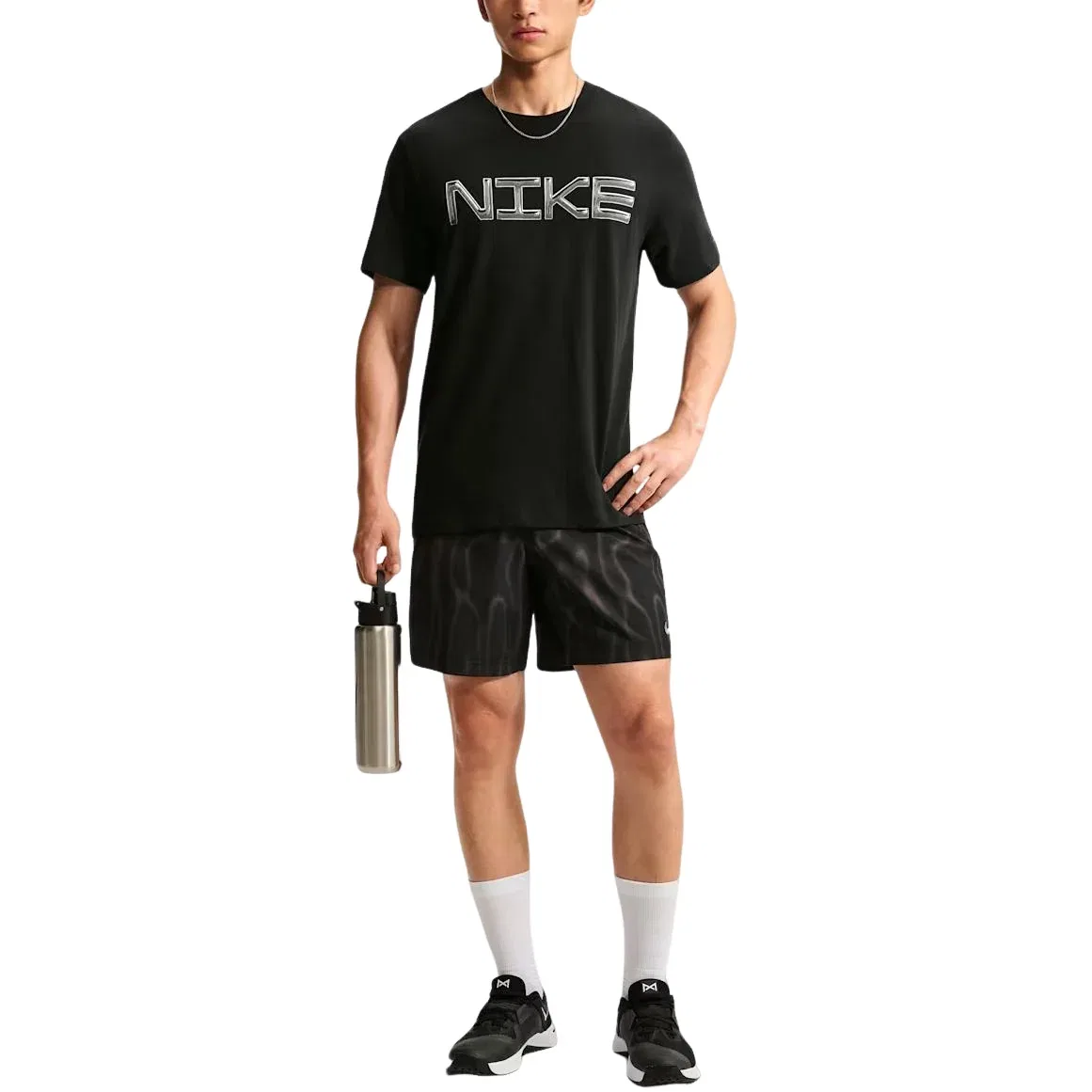 Мужская футболка для тренировок Dri-FIT T-Shirt 'Black White' Nike, Black/White — фото 4