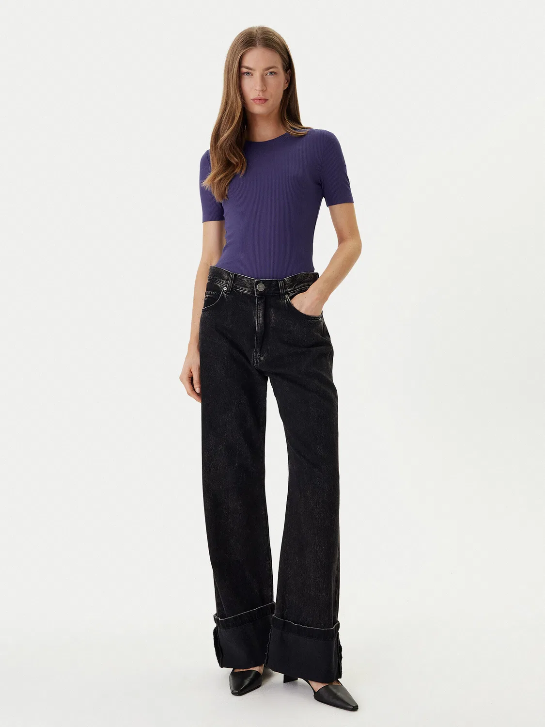 Женская футболка приталенного кроя Calvin Klein, фиолетовый — фото 2