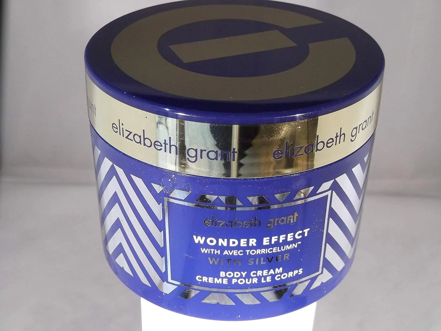 Крем для тела Elizabeth Grant Wonder Effect with Silver, 400 мл