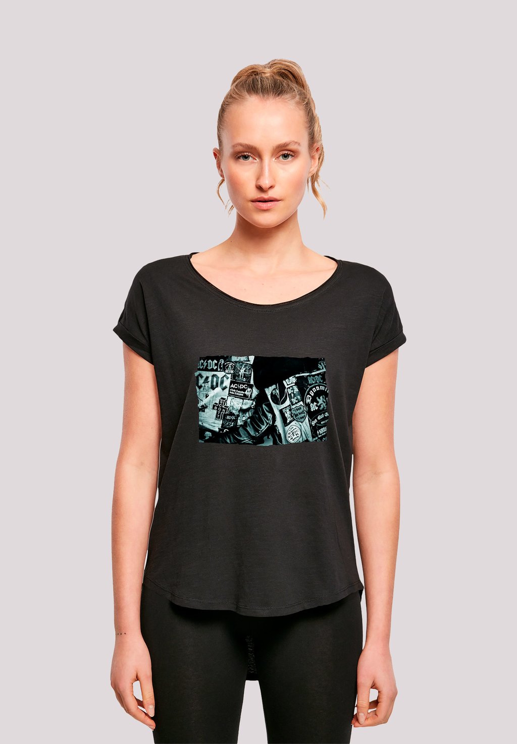 

Футболка с принтом ACDC BADGES AND POSTERS COLLECTION PREMIUM ROCK METAL MUSIK BA F4NT4STIC, черный