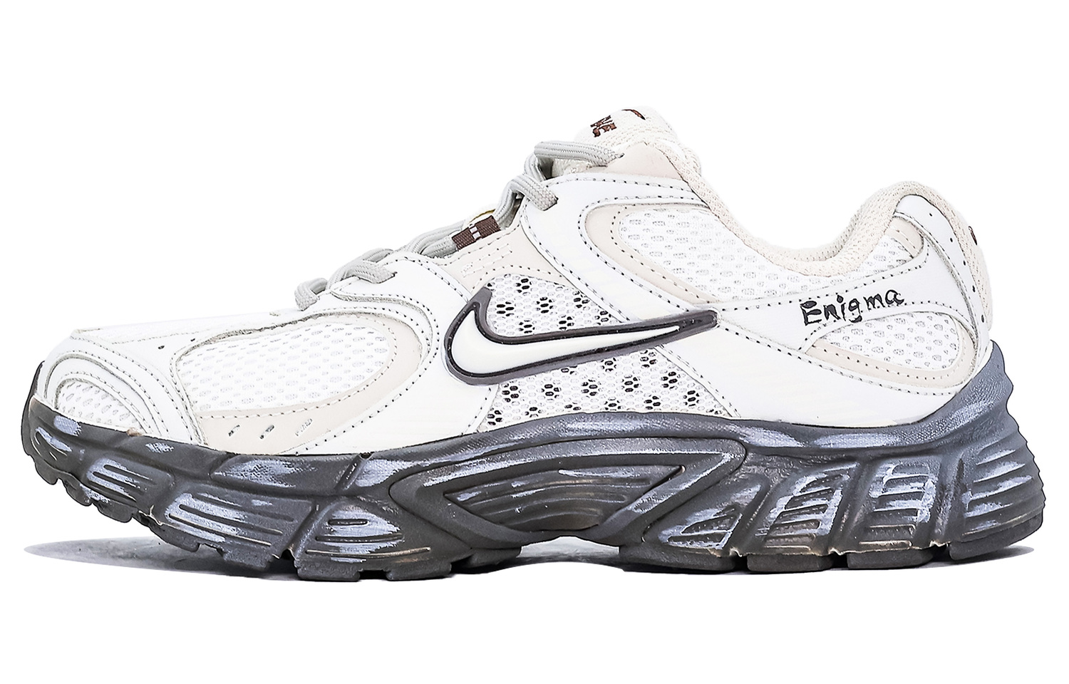 

Nike Женские низкие беговые кроссовки V5 RNR с амортизацией и износостойкостью, цвет экрю