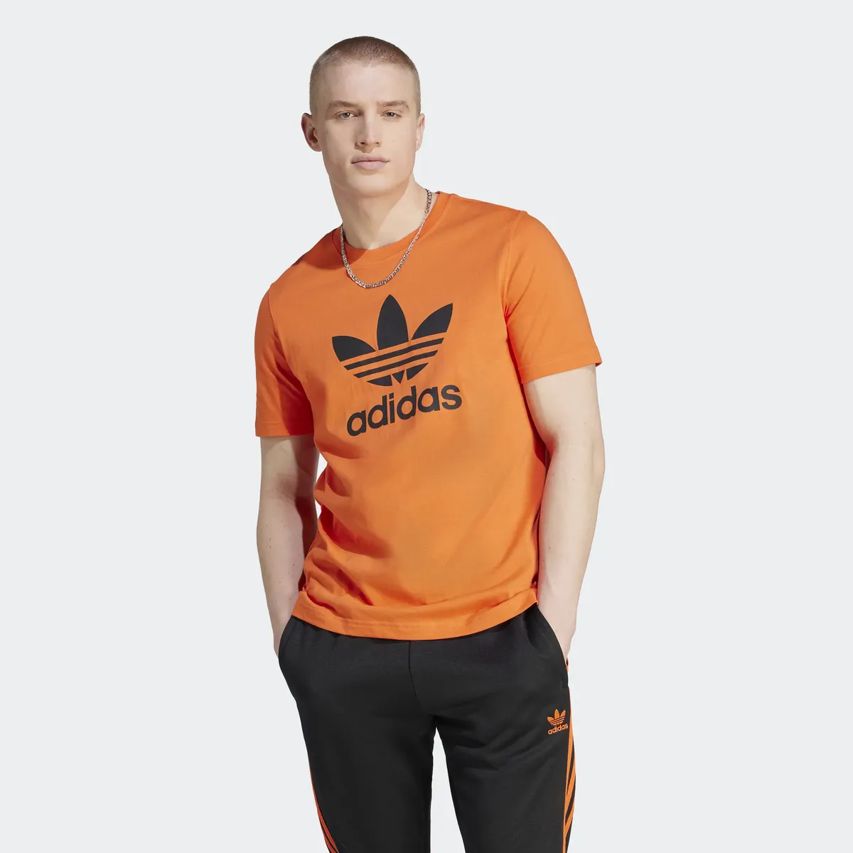 

Футболка Adidas Originals "ФУТБОЛКА TREFOIL", черный