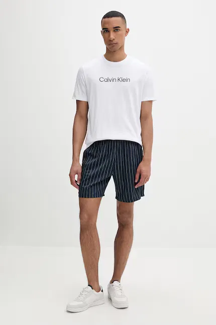 Футболка Calvin Klein Classic Logo, белая — фото 2