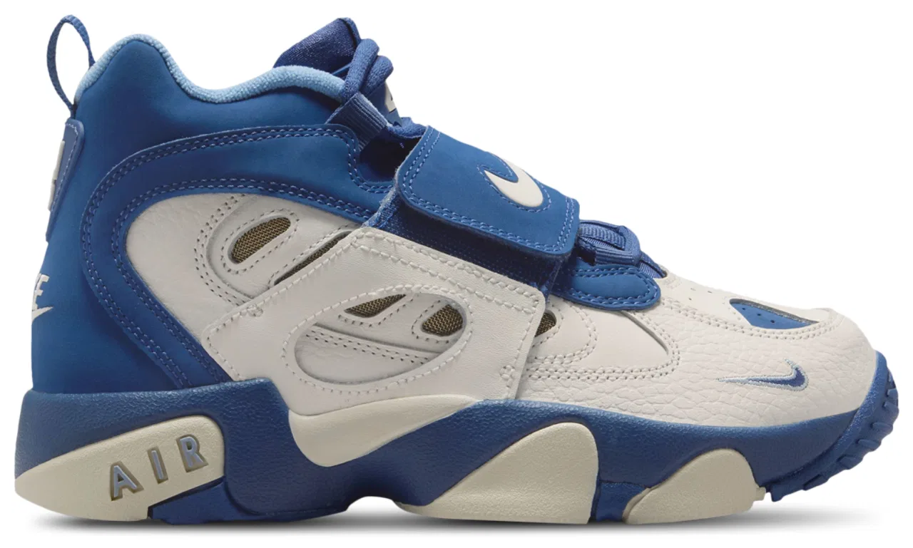Кроссовки для мальчиков Air Diamond Turf II Nike, цвет Sail/Mystic Navy/Blue Grey