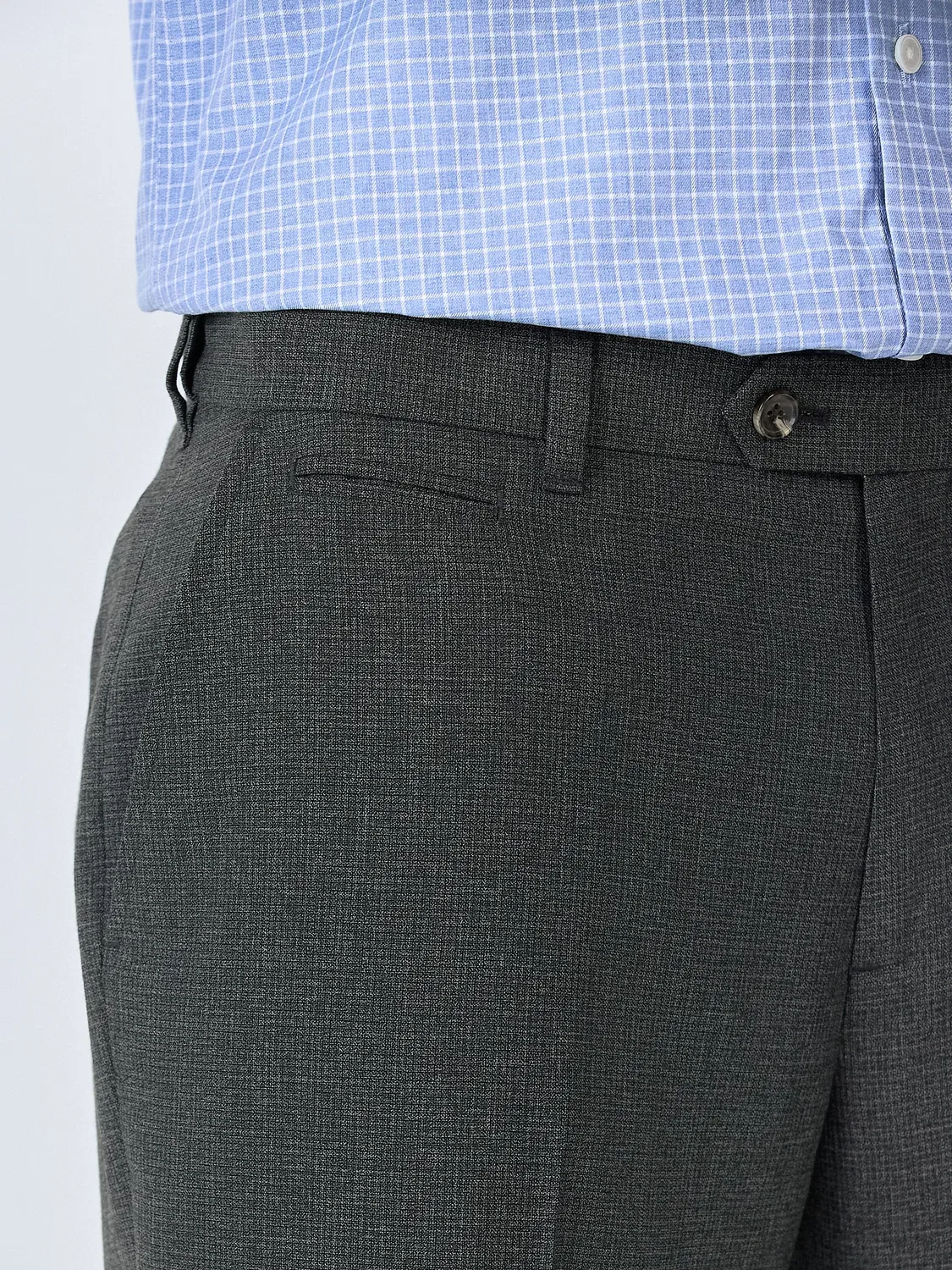 Брюки с посадкой Slim Fit, с внутренней эластичной резинкой на поясе Next, угольно-серый — фото 4