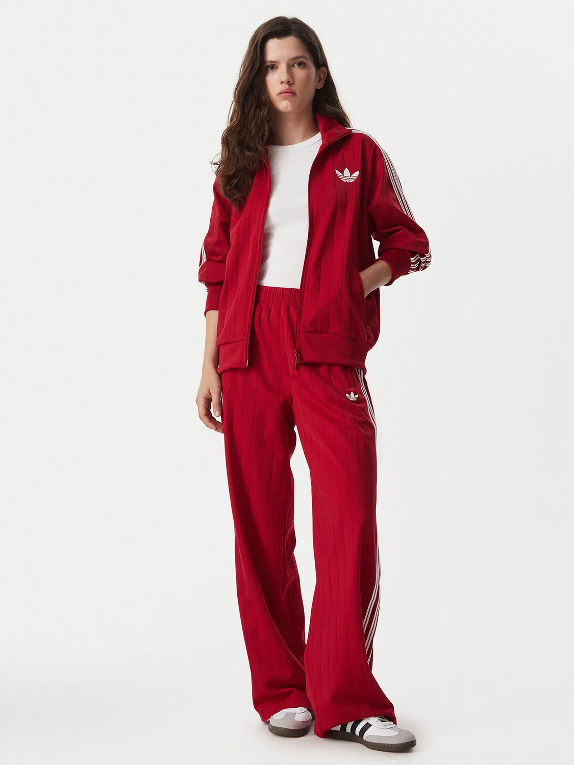 Женская толстовка стандартного кроя Pinstripe Firebrid Loose Tracktop Adidas, красный — фото 4