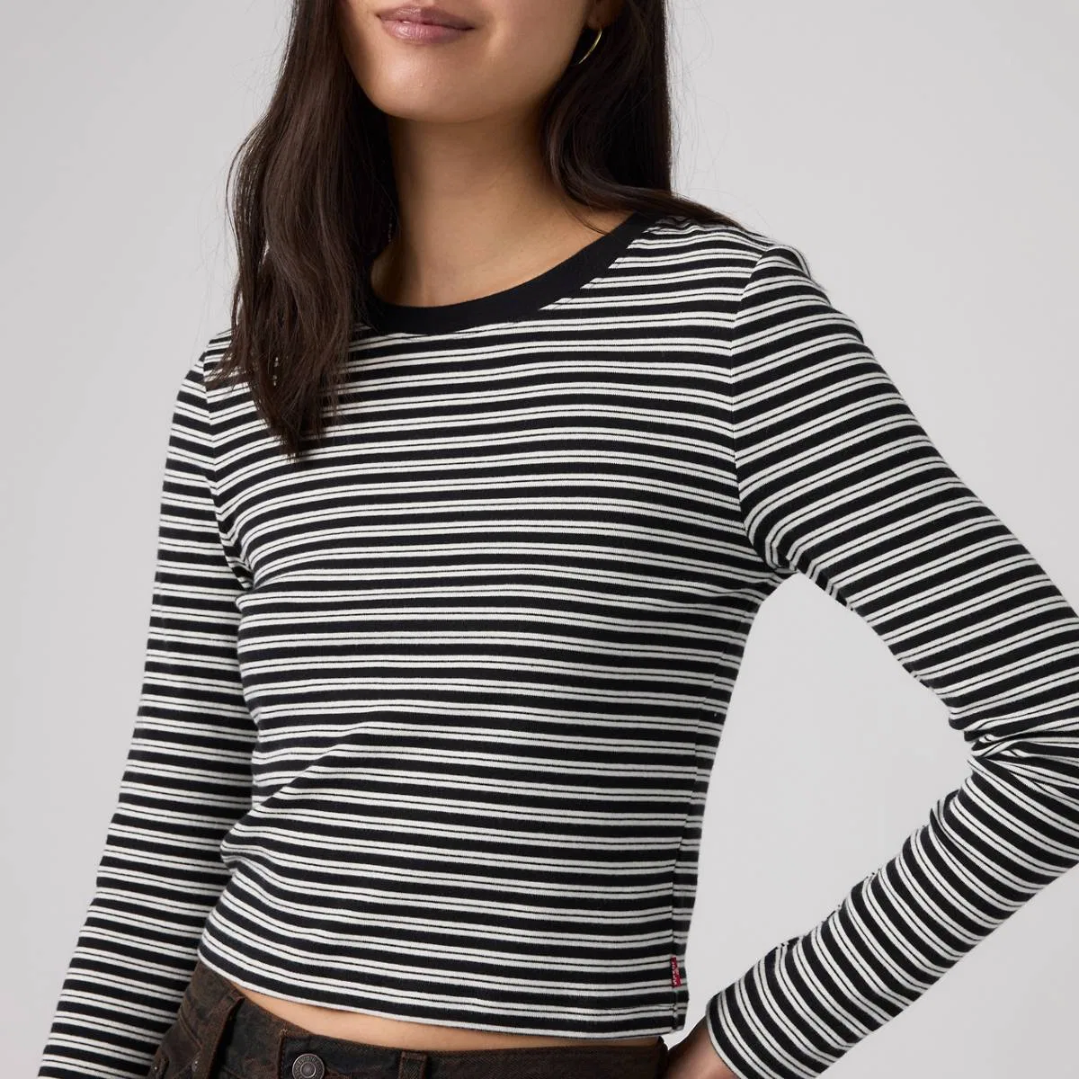 Базовая детская футболка с длинными рукавами Levi's, Bliss Stripe Anthracite Night - Black — фото 2