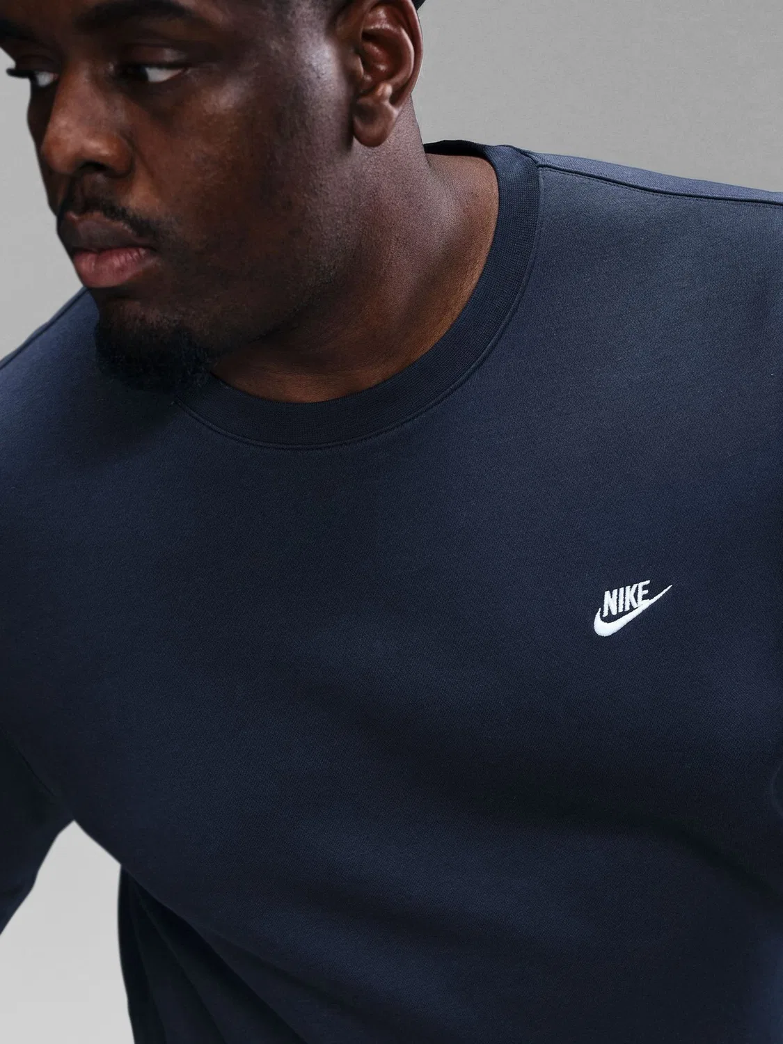 Темно-синий клубный свитшот с круглым вырезом Nike Obsidian — фото 2