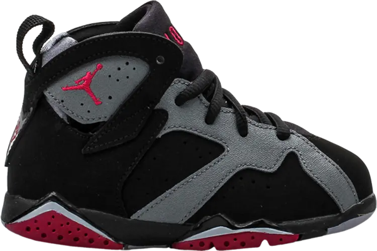 

Кроссовки Air Jordan 7 Retro GT Sport Fuchsia, черный