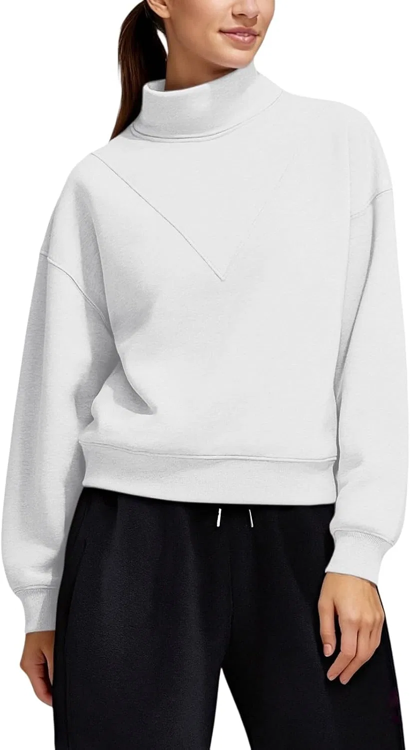 Женский свитшот с высоким воротом Warm Fleece Oversized, белый — фото 2