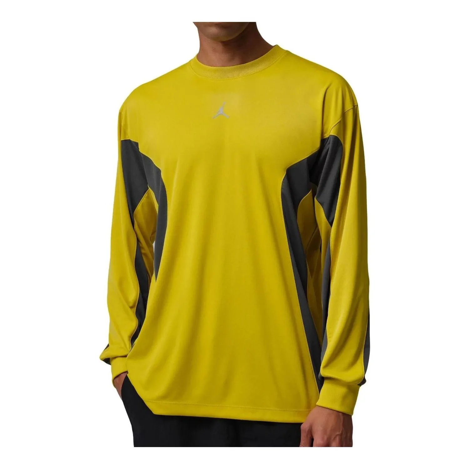 Футболка Air Jordan Brooklyn Hike Mike Graphic Jersey 'Bright Citron Cargo Khaki', желтый