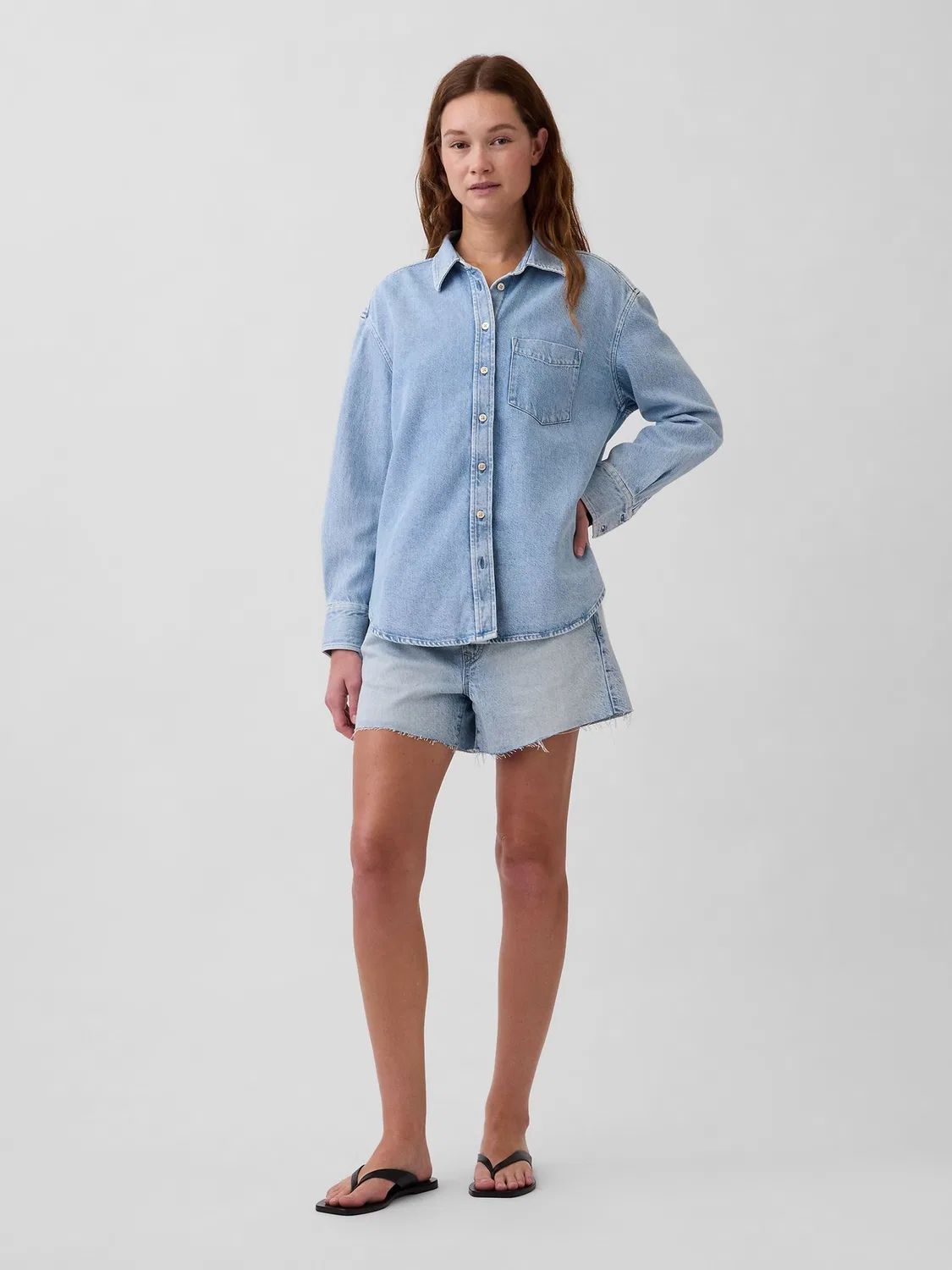 Рубашка джинсовая Oversized Gap Light Wash — фото 3
