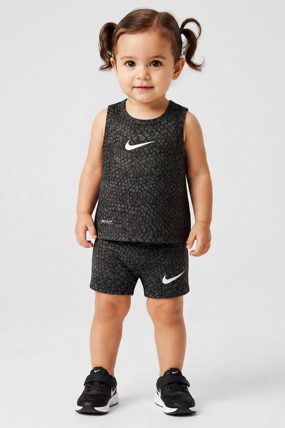Комплект для девочки с логотипом без рукавов Nike, разноцветный