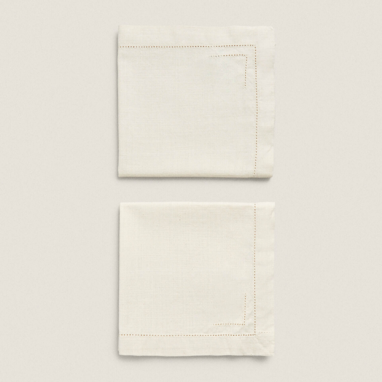 

Набор салфеток Zara Home Hemstitched Cotton, 2 штуки, светло-бежевый