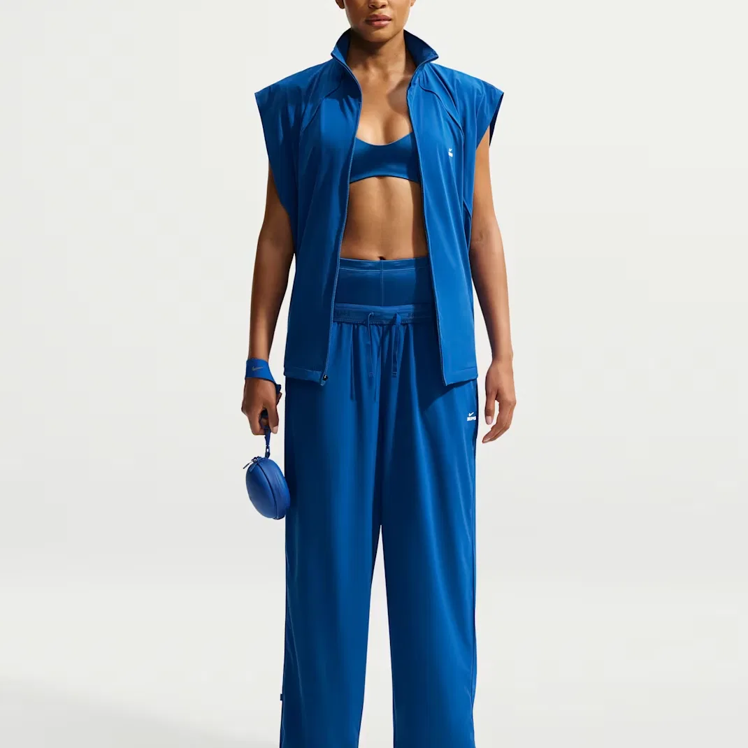 Женский жилет Nike NSKM Cobalt, Cobalt — фото 4