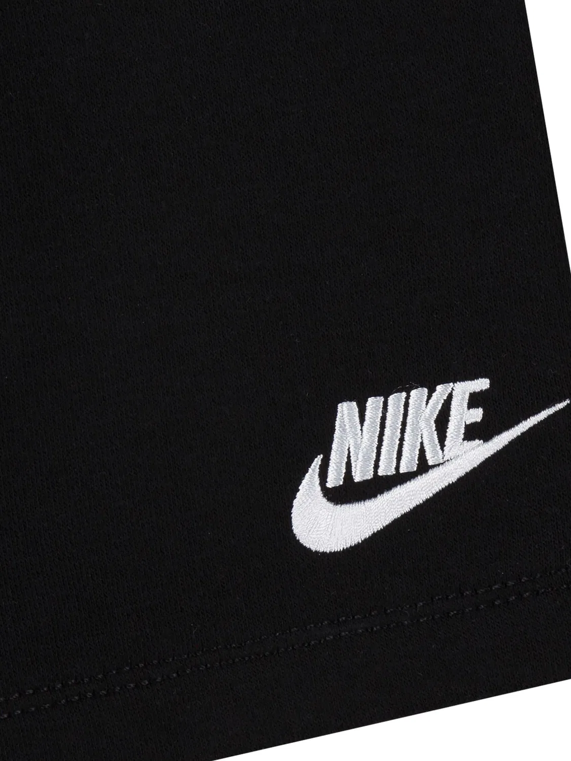 Футболка и шорты Nike, черный — фото 3