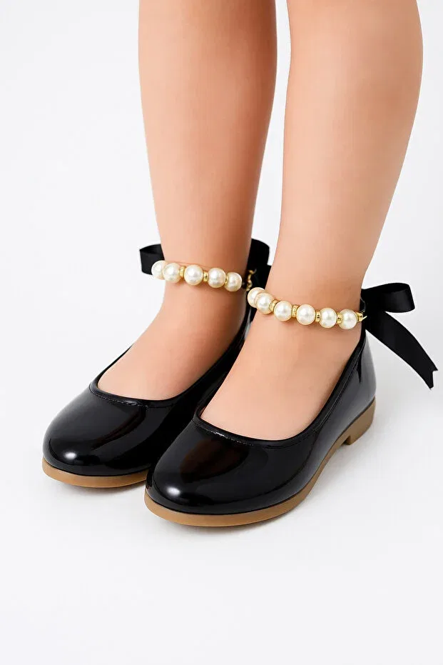 Детские балетки для девочек с жемчугом Shiny black ankle pearl detailed girls' ballerinas with bow ribbon Kateyler, Glossy Black