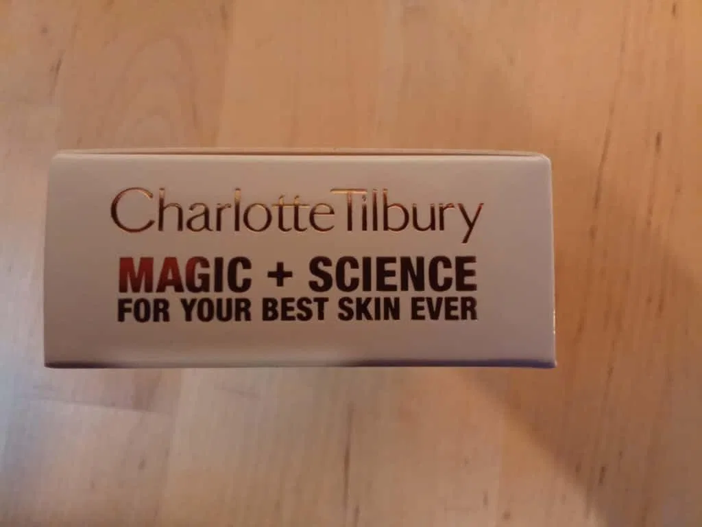 Невидимая UV-основа «Bella Invisible UV Foundation» от Charlotte Tilbury Charlotte Tilbury — фото 2