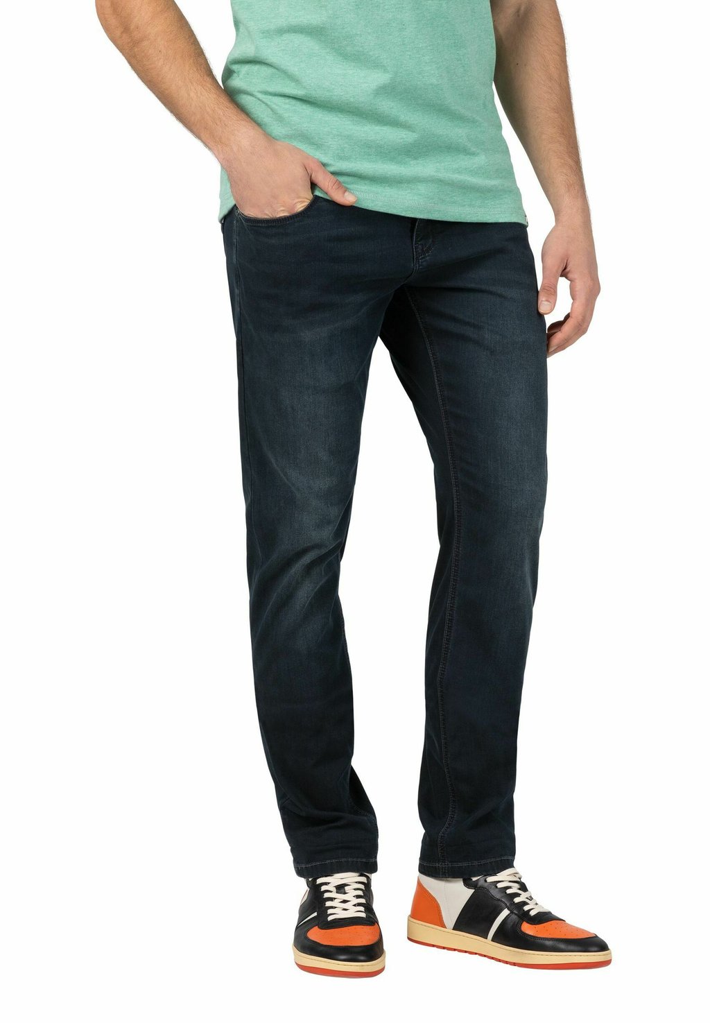 

Джинсы облегающего кроя SLIM JEANS MIT UMGESCHLAGENEM SAUM TIMEZONE, черный
