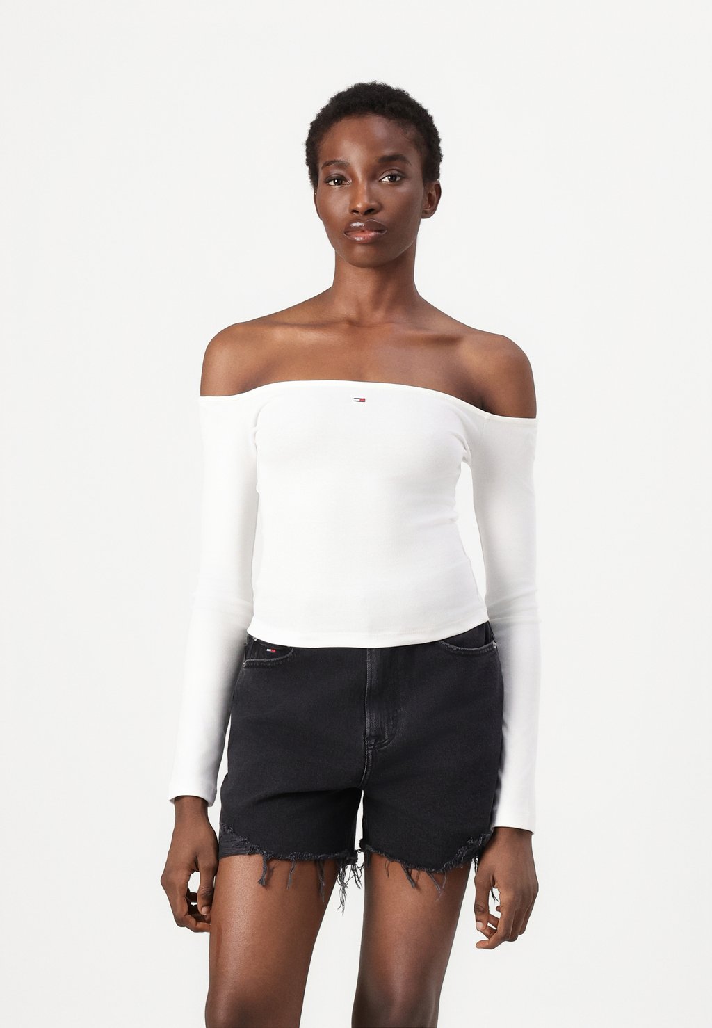 

Топ с длинными рукавами ESSENTIAL BOAT NECK Tommy Jeans, кремовый
