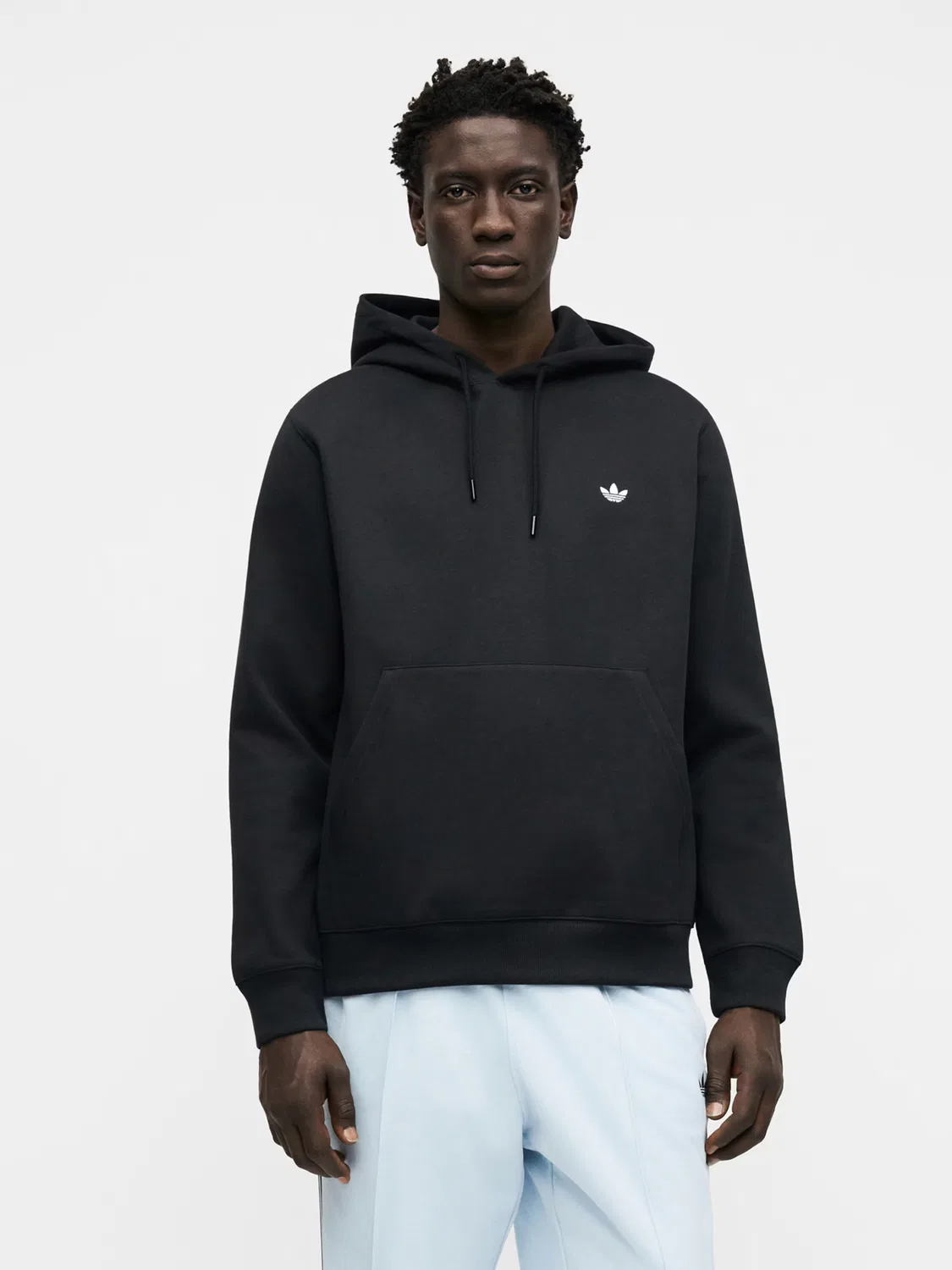Толстовка Adidas Originals Trefoil Essentials черного цвета — фото 2