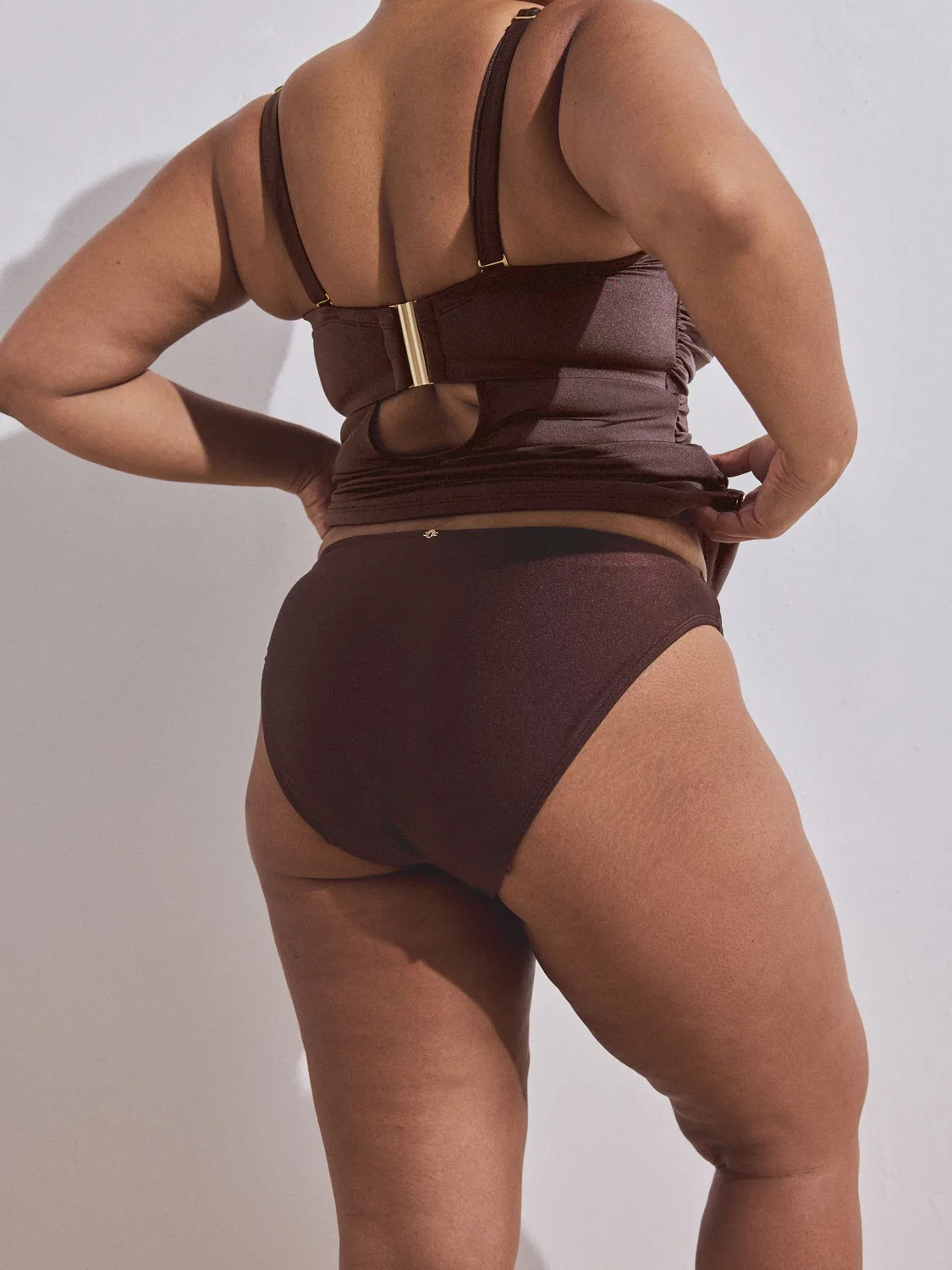 Бикини плавки с высокой посадкой, глянцевые, Chocolate Brown Next — фото 3