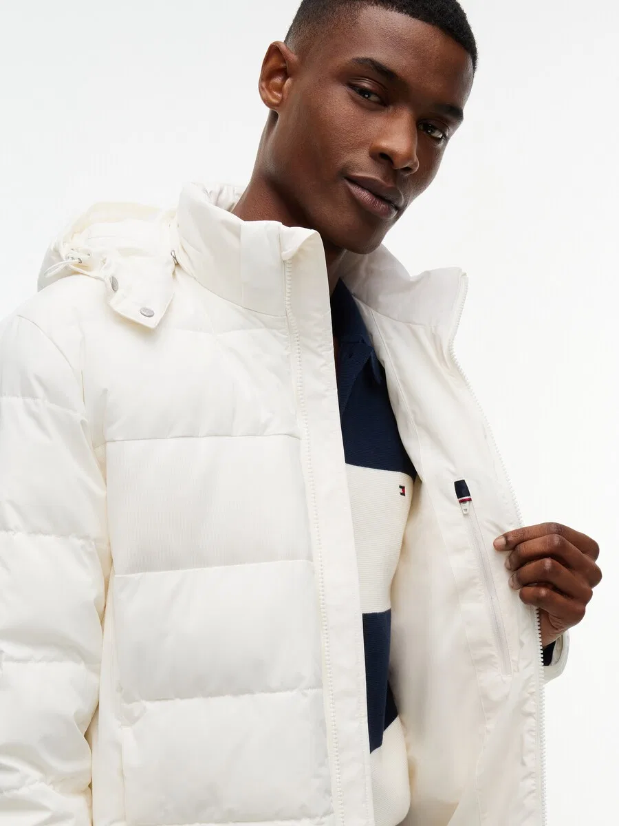 Зимняя куртка TOMMY HILFIGER белого цвета — фото 4