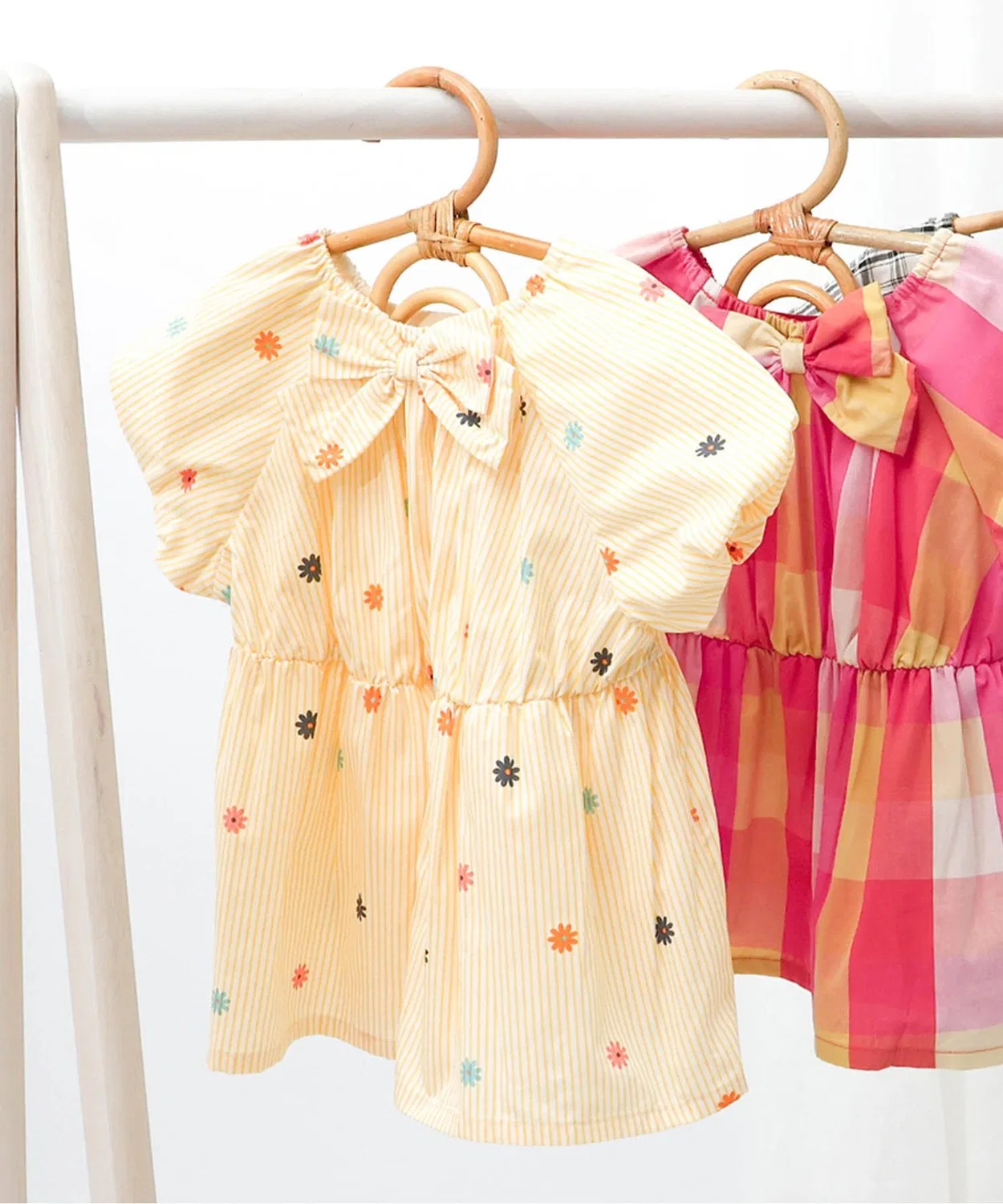 Детская туника с бантом на спине, с коротким рукавом, модель Back Ribbon, apres les cours, Yellow