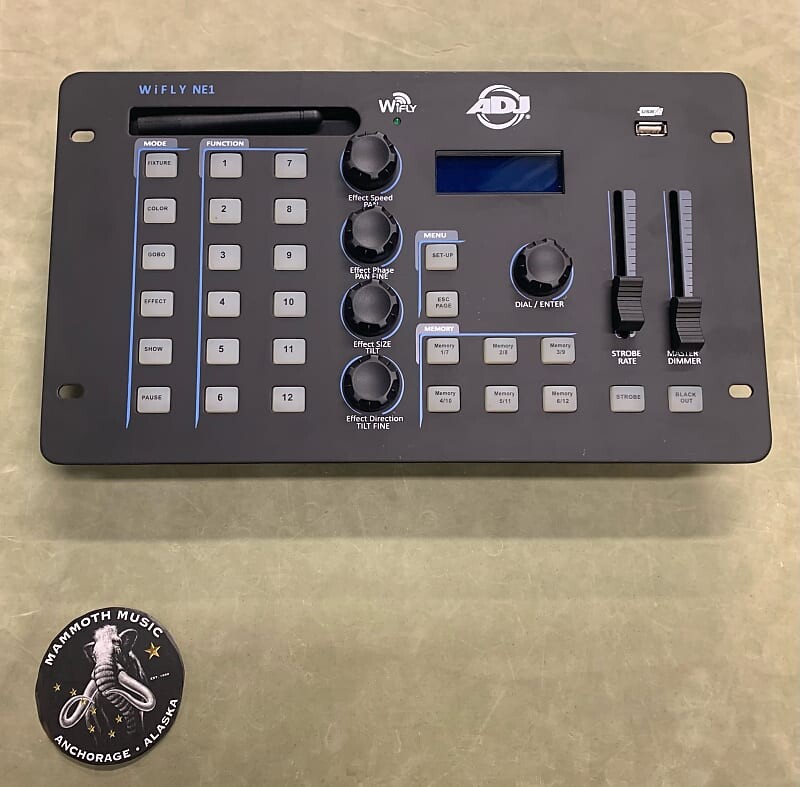 

Американский DJ WiFLY NE1 Беспроводной контроллер DMX512 American DJ WiFLY NE1 Wireless DMX512 Controller