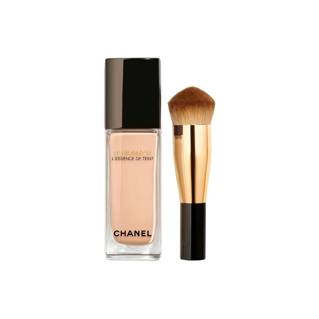 Женская тональная основа с кистью, модель Golden Brick Pink, CHANEL, B20