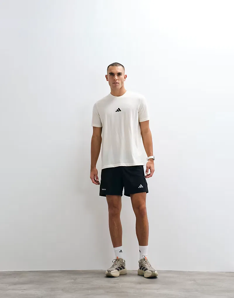 Тренировочная футболка Adidas с принтом в теннисном стиле на спине, белый — фото 2