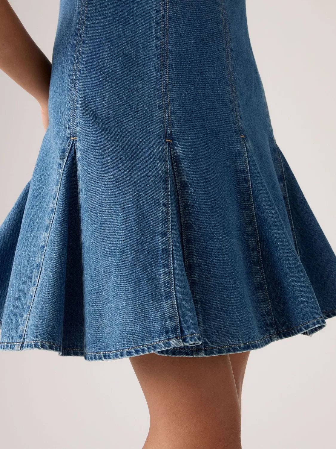 Платье джинсовое мини Levi's, Godet All Day — фото 4